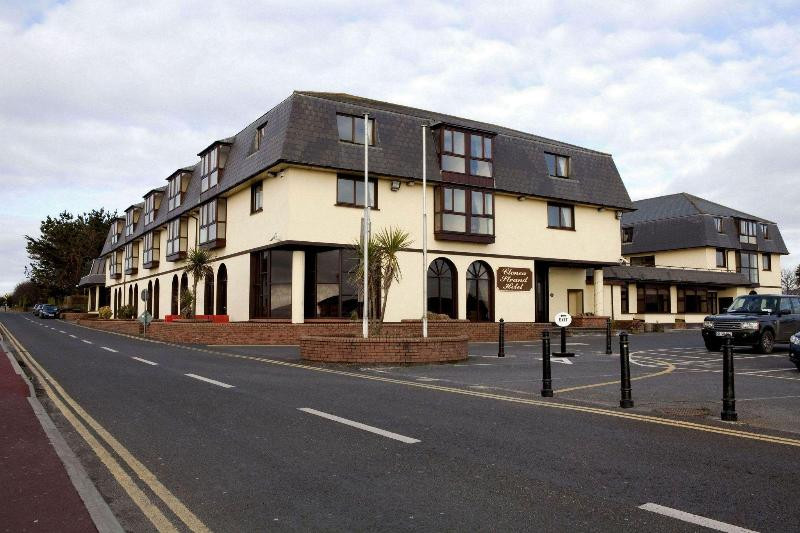 Clonea Strand Hotel | Holiday Rental in Dungarvan, Co. Waterford