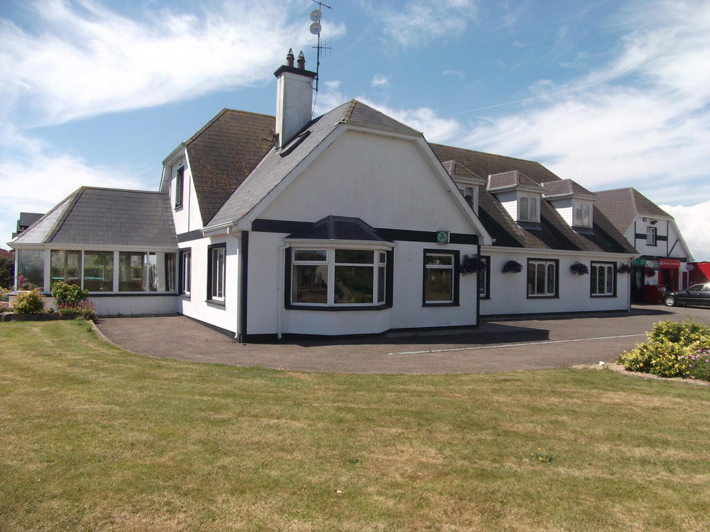 Ireland housing. Северная Ирландия фото города.