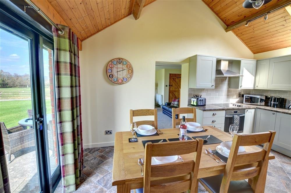Holiday cottage 3. Holiday cottage guest house maldives. Holiday cottage thoddoo. Holiday accommodation. Холидей коттедж тодду.