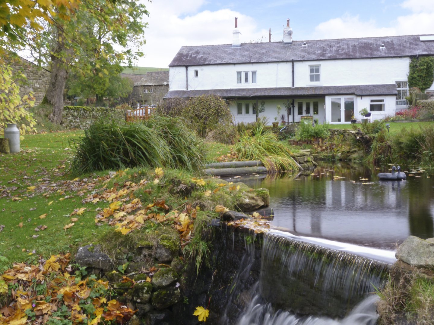 Saetr Cottage Holiday Cottages in Boltonbybowland, Lancashire