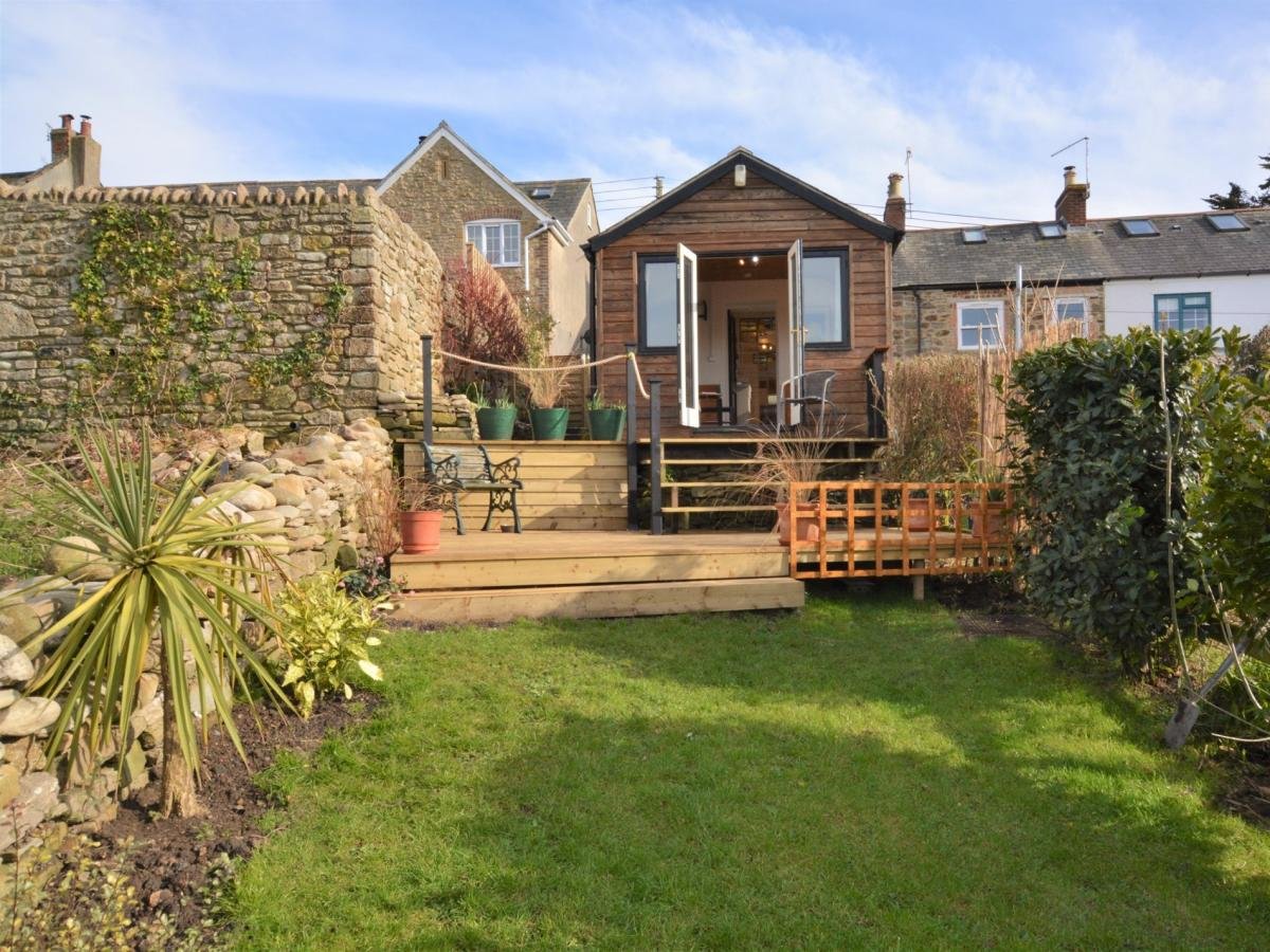 Cottage in Dorset Holiday Rentals in Bridport, Dorset, England