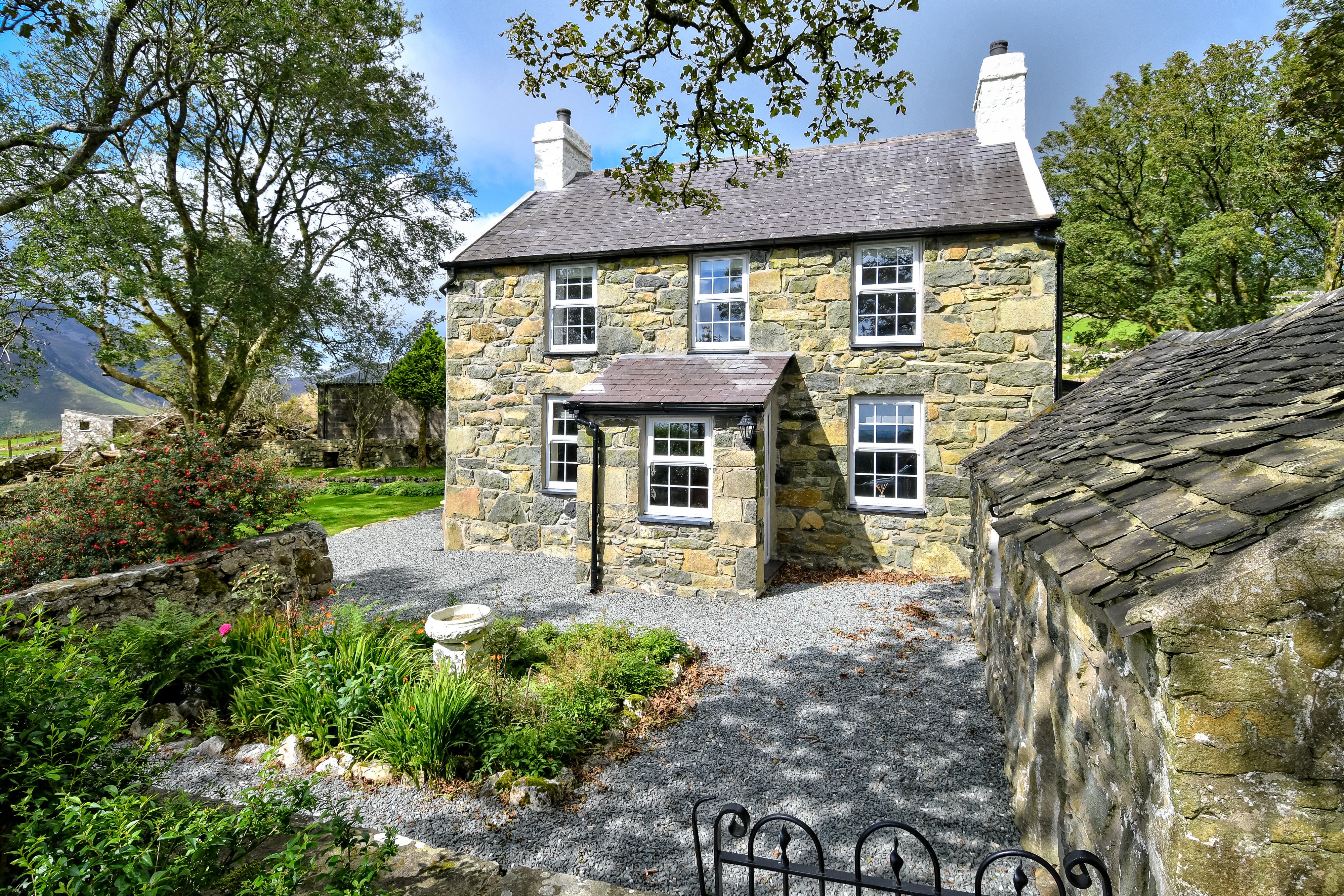 Maes y Llan | Holiday Rental in Snowdonia, Gwynedd