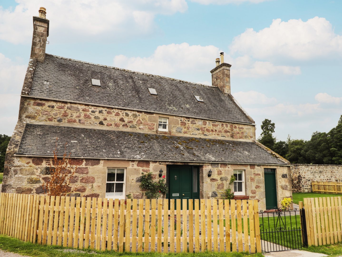 Garden House Brodie Castle Holiday Rentals in Inverness The