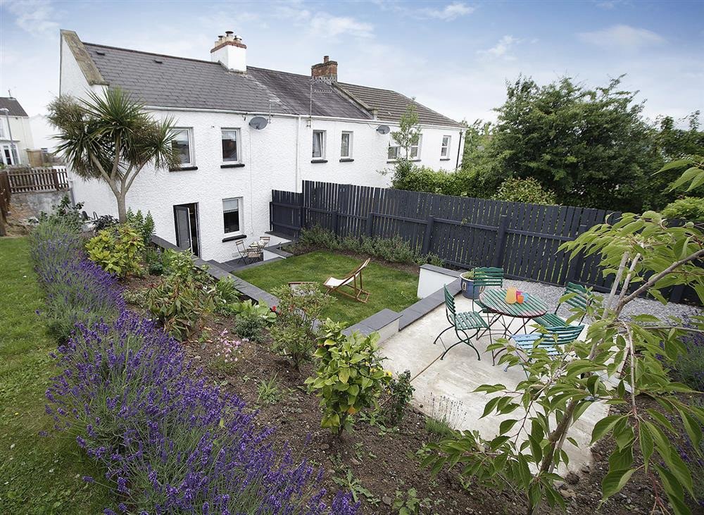 Old Coastguard Cottage Holiday Rentals in Mumbles, Swansea, Wales