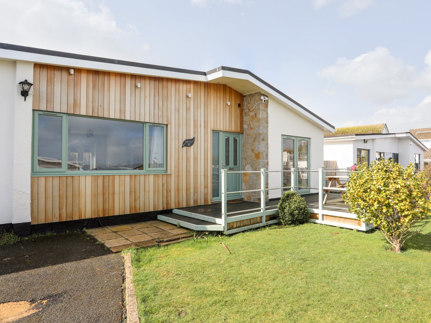 Tinkers Patch Holiday Cottages in Benllech, Anglesey, Wales
