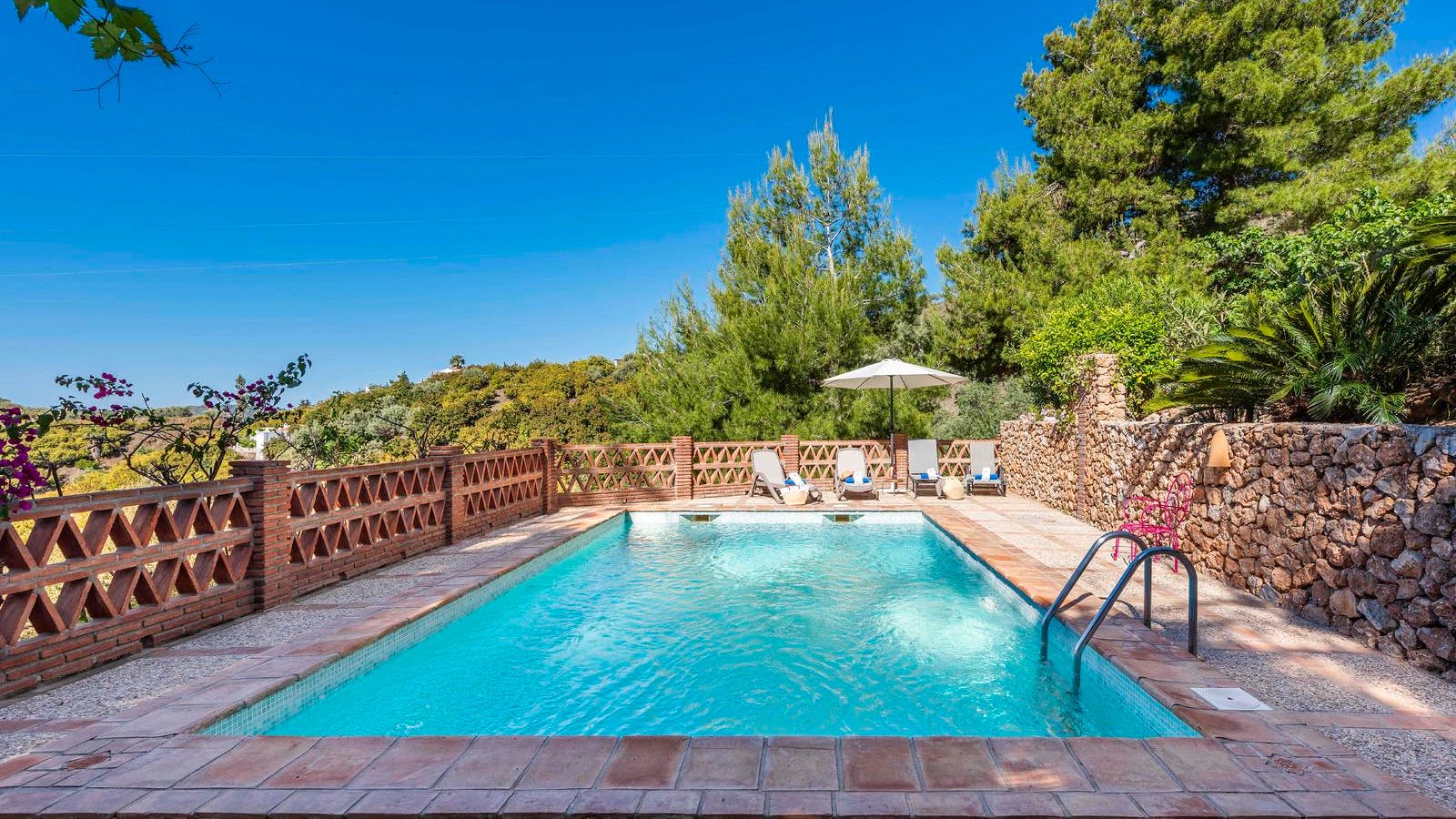 SelfCatering at Iberian Harmony Villa & Apartment Rentals in