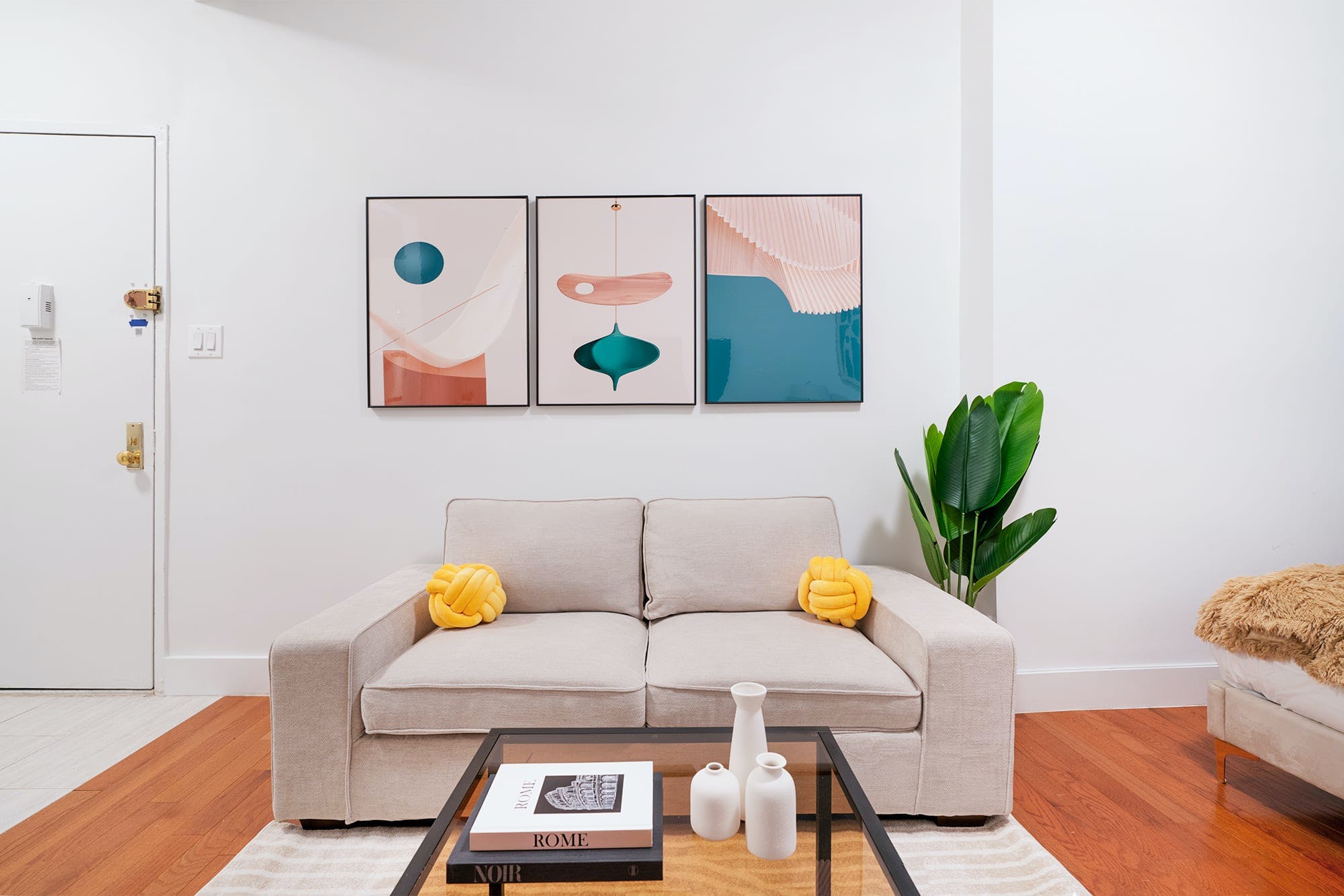 Heart of the Theatre District Holiday Rentals in New York, New York